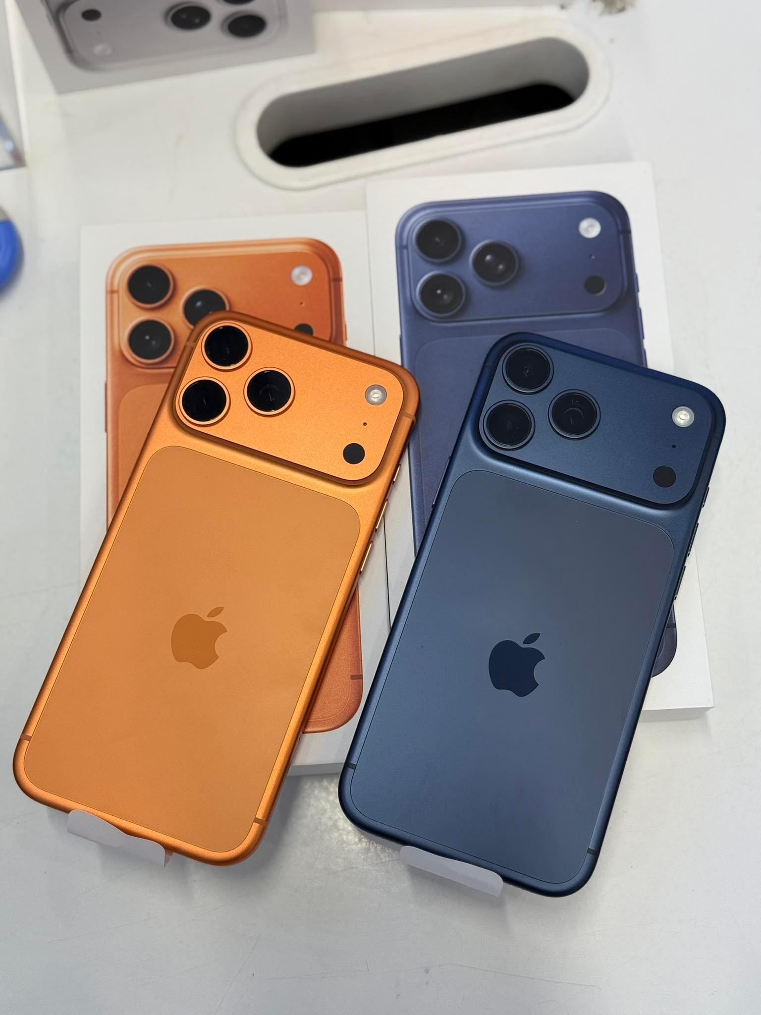 Apple Iphone 17 Pro Max | Iphone 17 Pro | Iphone 17 | Iphone Air | Apple Iphone 16 Pro | Iphone 16 Pro Max | Iphone 16 | Iphone 16 Plus | Iphone 15 Pro Max | Iphone 15 Pro | Sony Ps5 Pro