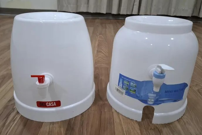 2 مثبت قارورة ماء