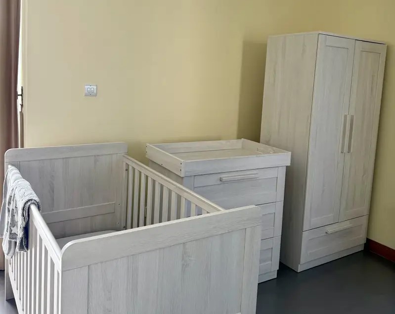 Mamas & Papas Atlas 3-piece Nursery Furniture Set – Light Oak